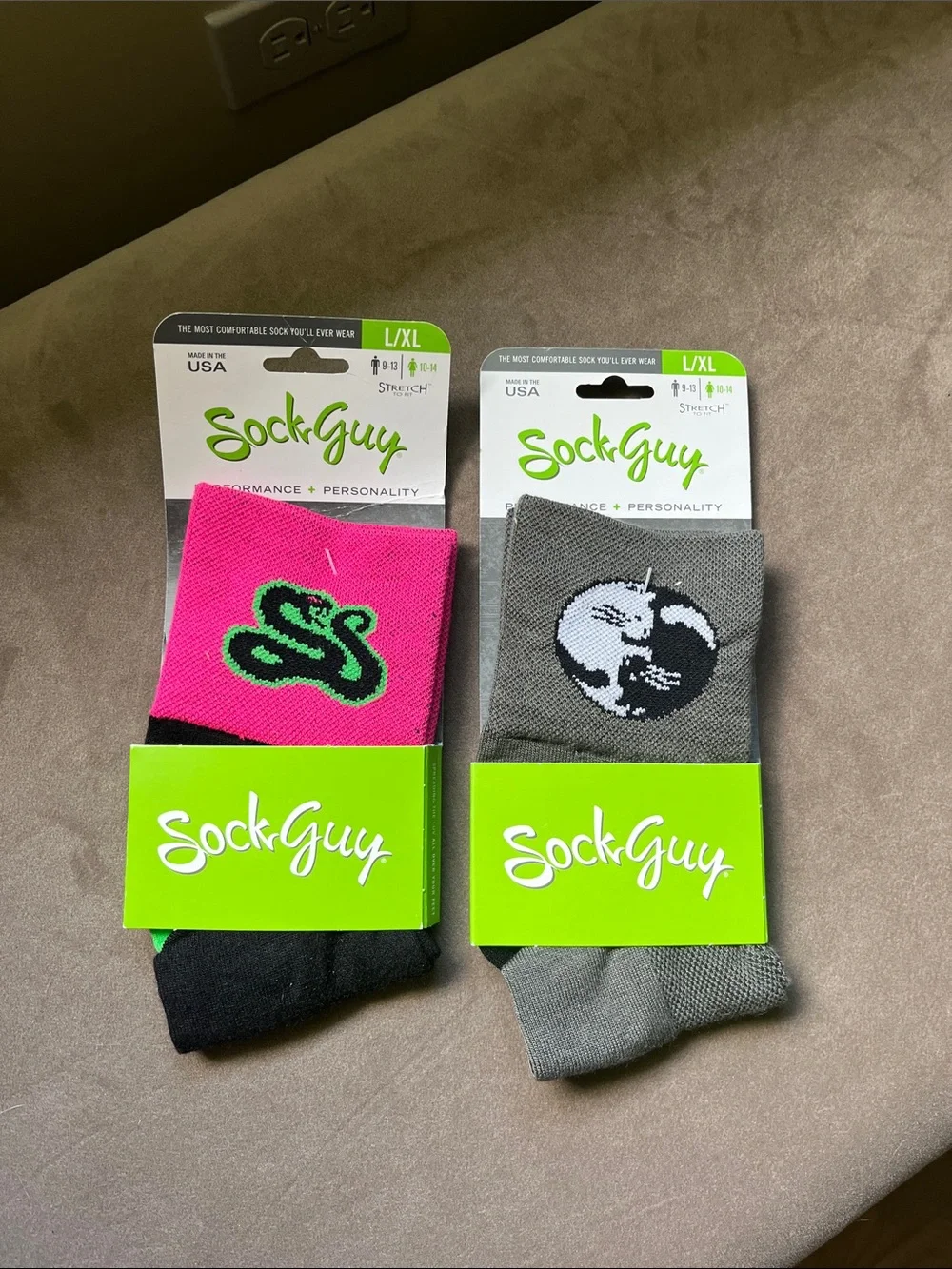 Sock Guy Men’s Casual Crew Socks - Pink & Gray, L/XL
